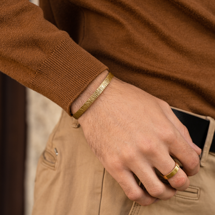 Gold bracelet RELIEF